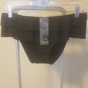Mossimo Swim bottom with little skirt ruffle